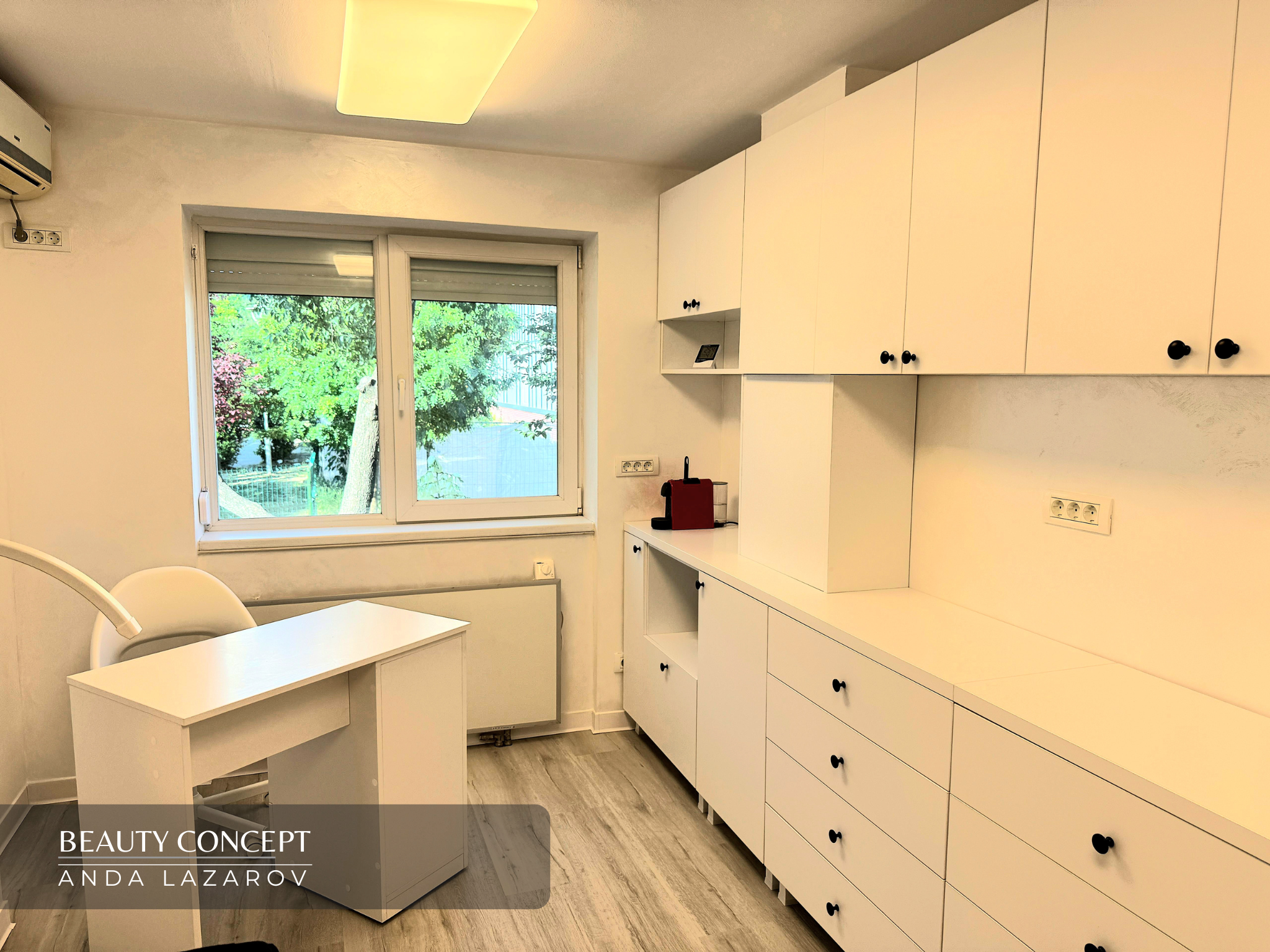 Contact Beauty Concept by Anda Lazarov