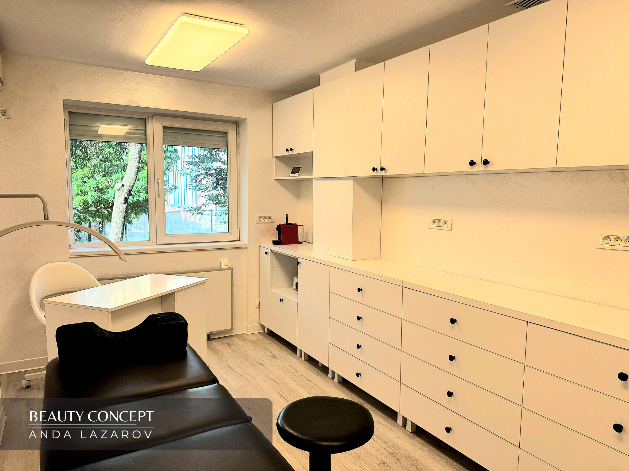 Contact Beauty Concept by Anda Lazarov